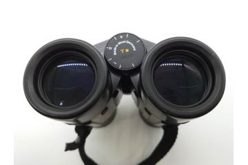 ドイツ　ZEISS　カールツァイス　8×30B　双眼鏡(West Germany、西ドイツ、T*、アウトドア、観察、旅行、ケース付き)(R-081348)
