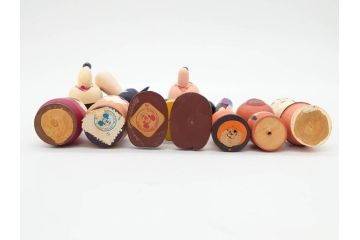 ビンテージ　ディズニー　心が和むまんがこけし52点セット(ヴィンテージ、木製人形、ミッキー、シンデレラ、ダンボ、わんわん物語、ピノキオ、ドナルド、デイジー、三匹の子ぶた)(R-081349)