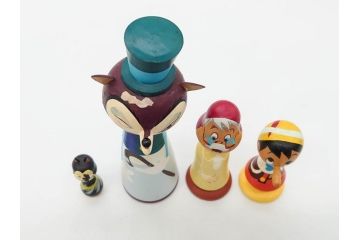 ビンテージ　ディズニー　心が和むまんがこけし52点セット(ヴィンテージ、木製人形、ミッキー、シンデレラ、ダンボ、わんわん物語、ピノキオ、ドナルド、デイジー、三匹の子ぶた)(R-081349)