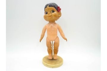 不二家　マスダヤ　木製台座　高さ 約38cm　レトロな雰囲気のペコちゃん人形(着せ替え、首振り、増田屋、玩具)(R-081350)