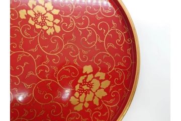 輪島塗　蒔絵　朱塗　雅な佇まいの丸盆2枚セット(お盆、トレイ、トレー、金彩、花唐草、漆器、漆芸)(R-081351)