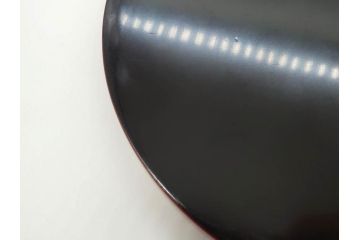輪島塗　蒔絵　朱塗　雅な佇まいの丸盆2枚セット(お盆、トレイ、トレー、金彩、花唐草、漆器、漆芸)(R-081351)