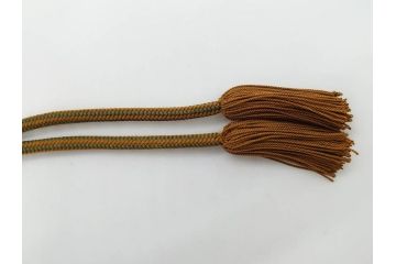 明治期　時代物　蒔絵　漆器　優美で上品な雰囲気の手箱(桜?、花、金彩、木製、漆芸、漆器、文箱、収納箱、手許箱、紐付き)(R-081352)