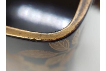 明治期　時代物　蒔絵　漆器　優美で上品な雰囲気の手箱(桜?、花、金彩、木製、漆芸、漆器、文箱、収納箱、手許箱、紐付き)(R-081352)