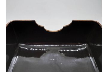 明治期　時代物　蒔絵　漆器　優美で上品な雰囲気の手箱(桜?、花、金彩、木製、漆芸、漆器、文箱、収納箱、手許箱、紐付き)(R-081352)
