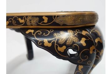 江戸〜明治期　蒔絵　松唐草　火箸　華やかな気品を感じる大名火鉢(木製、漆芸、猫脚、手あぶり)(R-081353)