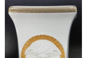 VERSACE(ヴェルサーチェ)　Rosenthal(ローゼンタール)　メデューサ　独創的なデザインが魅力の花瓶(ゴルゴナ、フラワーベース、花器、花入、花生、金彩、共箱付き、袋付き)(R-081354)