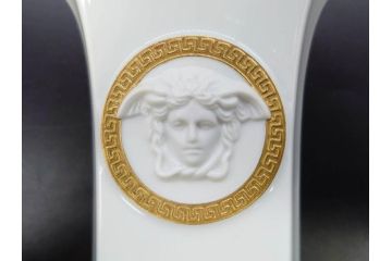 VERSACE(ヴェルサーチェ)　Rosenthal(ローゼンタール)　メデューサ　独創的なデザインが魅力の花瓶(ゴルゴナ、フラワーベース、花器、花入、花生、金彩、共箱付き、袋付き)(R-081354)