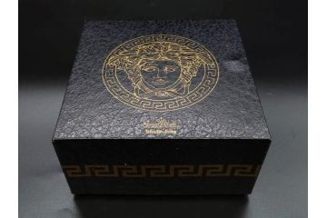 VERSACE(ヴェルサーチェ)　Rosenthal(ローゼンタール)　メデューサ　独創的なデザインが魅力の花瓶(ゴルゴナ、フラワーベース、花器、花入、花生、金彩、共箱付き、袋付き)(R-081354)