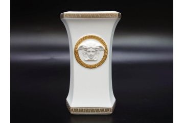 VERSACE(ヴェルサーチェ)　Rosenthal(ローゼンタール)　メデューサ　洗練されたデザインが美しい花瓶(ゴルゴナ、フラワーベース、花器、花入、花生、金彩、共箱付き、袋付き)(R-081355)