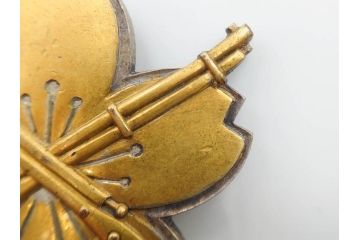 当時物　旧日本軍　陸軍　小銃射撃徽章　徽章2点セット(勲章、ミリタリー、軍隊、軍物、バッチ、バッジ、木箱付き)(R-081358)