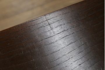 和製アンティーク　高級指物家具　前面桑材　天板側面槐(えんじゅ)材　引き出し9杯　収納力抜群!落ち着きのある色味の引き出し箪笥(チェスト、サイドチェスト、収納箪笥、和タンス)(R-081367)