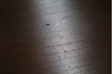 和製アンティーク　高級指物家具　前面桑材　天板側面槐(えんじゅ)材　引き出し9杯　収納力抜群!落ち着きのある色味の引き出し箪笥(チェスト、サイドチェスト、収納箪笥、和タンス)(R-081367)