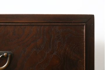 和製アンティーク　高級指物家具　前面桑材　天板側面槐(えんじゅ)材　引き出し9杯　収納力抜群!落ち着きのある色味の引き出し箪笥(チェスト、サイドチェスト、収納箪笥、和タンス)(R-081367)