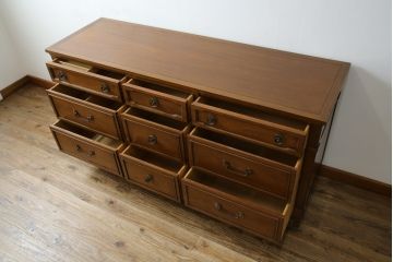 中古　DREXEL HERITAGE(ドレクセルヘリテイジ)　上品な佇まいが魅力のマホガニー材製サイドボード(サイドチェスト、引き出し)(定価約70万円)(R-081369)
