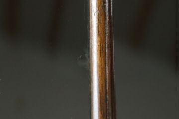 イギリスアンティーク　美品!!　高級品　上手物!!　マホガニー材の美しい杢目が目を引く!凝った作り込みの脚付きサイドボード(キャビネット、収納棚、戸棚、飾り棚、英国)(R-081370)