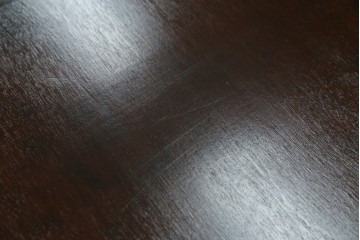 中古　美品　松本民芸家具　高山式　直線的なデザインが洗練された雰囲気を醸し出す金具付きタンス　定価約50万円　(R-081372)