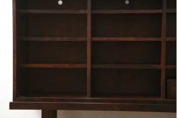 中古　美品　和光　NEW北樹　希少な廃番品　三枚引き戸の縦格子が和の雰囲気をより一層引き立てる水屋箪笥サイドボード(下駄箱、靴箱、収納棚、戸棚、玄関収納)(R-081375)