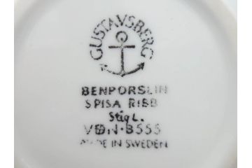 ビンテージ　スウェーデン　GUSTAVSBERG(グスタフスベリ)　SPISA RIBB　スピサ リブ　シックな雰囲気のコーヒーカップ&ソーサー2客セット(ヴィンテージ、Stig Lindberg、スティグ・リンドベリ、S&C、碗皿、洋食器、北欧)(R-081390)