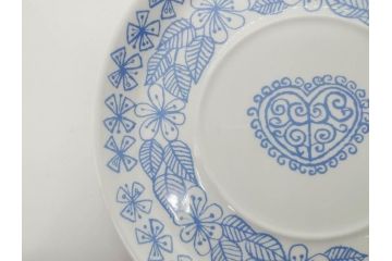 ビンテージ　スウェーデン　GUSTAVSBERG(グスタフスベリ)　BORO(ボロ)　食卓を和やかに演出するカップ&ソーサー2客セット(ヴィンテージ、Stig Lindberg、スティグ・リンドベリ、S&C、碗皿、洋食器、北欧)(R-081392)
