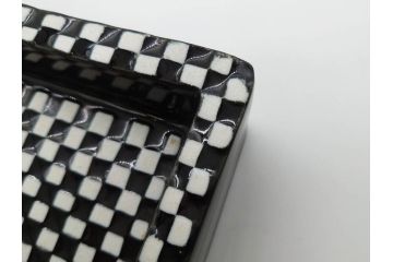 ビンテージ　スウェーデン　GUSTAVSBERG(グスタフスベリ)　DOMINO(ドミノ)　アッシュトレイ　PYNTA(ピンタ)　表情豊かなデザインが目を引くプレート2枚セット(花、フラワー、ヴィンテージ、Stig Lindberg、スティグ・リンドベリ、中皿、大皿、洋食器、北欧)(R-081393)