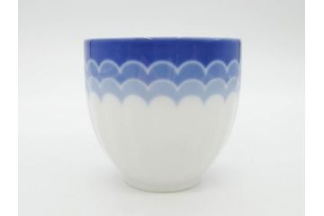 ビンテージ　ドイツ　Arzberg(アルツベルグ)　清楚な雰囲気が魅力のトリオ2客セット(ヴィンテージ、カップ&ソーサー、S&C、プレート、碗皿、中皿、洋食器)(R-081395)