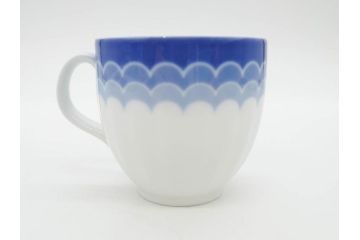 ビンテージ　ドイツ　Arzberg(アルツベルグ)　清楚な雰囲気が魅力のトリオ2客セット(ヴィンテージ、カップ&ソーサー、S&C、プレート、碗皿、中皿、洋食器)(R-081395)