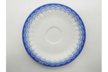 ビンテージ　ドイツ　Arzberg(アルツベルグ)　清楚な雰囲気が魅力のトリオ2客セット(ヴィンテージ、カップ&ソーサー、S&C、プレート、碗皿、中皿、洋食器)(R-081395)
