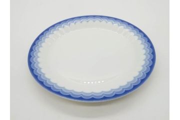 ビンテージ　ドイツ　Arzberg(アルツベルグ)　清楚な雰囲気が魅力のトリオ2客セット(ヴィンテージ、カップ&ソーサー、S&C、プレート、碗皿、中皿、洋食器)(R-081395)
