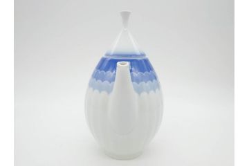 ビンテージ　ドイツ　Arzberg(アルツベルグ)　優美なフォルムが見事なティーポット&クリーマー&シュガーポットセット(ミルクジャー、ミルクポット、ボンボン入れ、洋食器)(R-081396)