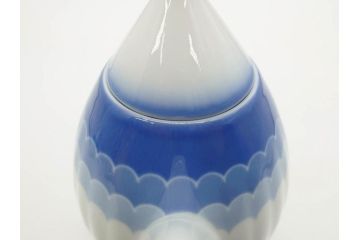 ビンテージ　ドイツ　Arzberg(アルツベルグ)　優美なフォルムが見事なティーポット&クリーマー&シュガーポットセット(ミルクジャー、ミルクポット、ボンボン入れ、洋食器)(R-081396)