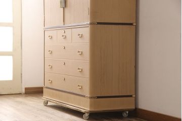 中古　美品　大阪泉州　衣装盆付き　黒檀のアクセントが粋な雰囲気を醸し出す総桐箪笥ローボード(桐たんす、収納箪笥、引き出し、ローチェスト)(R-081411)