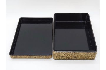 輪島塗　総沈金彫　菊花文　木製　絢爛豪華な文箱(金彩、書道具、硯箱、手許箱、小物入れ、漆器、漆芸)(R-081419)