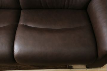 中古　美品　EKORNES(エコーネス)社　Stressless(ストレスレス)　リバティ ハイバック　クラシカルな佇まいの2人掛けソファ(ラブシート、二人掛け、2P、ラブソファ、2シーター)(定価約60万円)(R-081429)