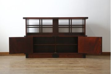 中古　美品　岩谷堂箪笥　和モダンな空間づくりにおすすめの飾り棚(陳列棚、収納棚、戸棚、茶棚)(R-081438)