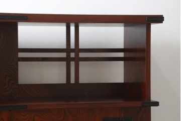 中古　美品　岩谷堂箪笥　和モダンな空間づくりにおすすめの飾り棚(陳列棚、収納棚、戸棚、茶棚)(R-081438)