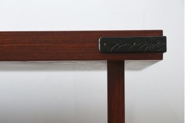 中古　美品　岩谷堂箪笥　和モダンな空間づくりにおすすめの飾り棚(陳列棚、収納棚、戸棚、茶棚)(R-081438)