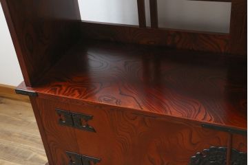中古　美品　岩谷堂箪笥　和モダンな空間づくりにおすすめの飾り棚(陳列棚、収納棚、戸棚、茶棚)(R-081438)