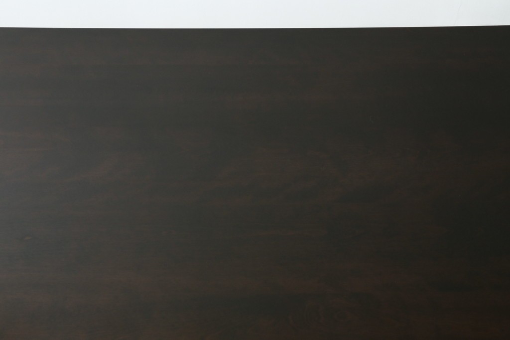 中古　特大サイズ　希少な廃番品　北海道民芸家具　洗練されたデザインが魅力のダイニングテーブル　(R-081440)