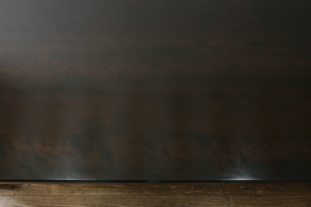 中古　特大サイズ　希少な廃番品　北海道民芸家具　洗練されたデザインが魅力のダイニングテーブル　(R-081440)