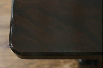 中古　特大サイズ　希少な廃番品　北海道民芸家具　洗練されたデザインが魅力のダイニングテーブル　(R-081440)