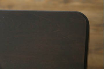 中古　特大サイズ　希少な廃番品　北海道民芸家具　洗練されたデザインが魅力のダイニングテーブル　(R-081440)