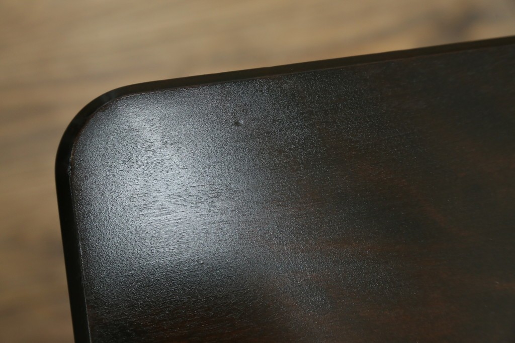 中古　特大サイズ　希少な廃番品　北海道民芸家具　洗練されたデザインが魅力のダイニングテーブル　(R-081440)