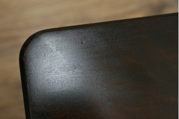 中古　特大サイズ　希少な廃番品　北海道民芸家具　洗練されたデザインが魅力のダイニングテーブル　(R-081440)