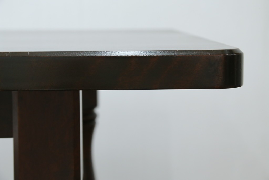 中古　特大サイズ　希少な廃番品　北海道民芸家具　洗練されたデザインが魅力のダイニングテーブル　(R-081440)