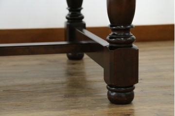 中古　特大サイズ　希少な廃番品　北海道民芸家具　洗練されたデザインが魅力のダイニングテーブル　(R-081440)