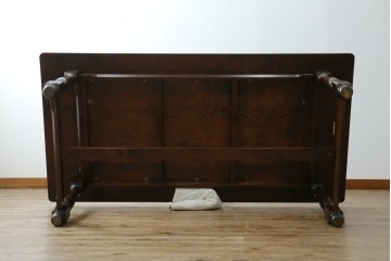 中古　特大サイズ　希少な廃番品　北海道民芸家具　洗練されたデザインが魅力のダイニングテーブル　(R-081440)