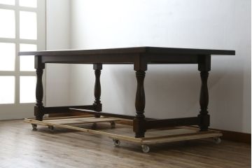 中古　特大サイズ　希少な廃番品　北海道民芸家具　洗練されたデザインが魅力のダイニングテーブル(食卓、作業台、4人掛け、6人掛け)(R-081440)