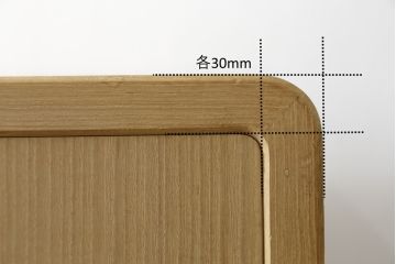 中古　珍しいデザイン　引き出し7杯付き　光彦刻　彫刻入りの金具と凛とした佇まいが魅力的な加茂総桐箪笥(胴厚、四方丸、総桐たんす、和タンス、収納箪笥、衣装箪笥、着物箪笥)(定価推定150万円)(R-081441)