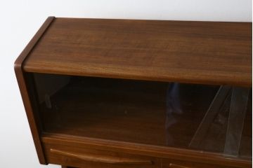 デンマークビンテージ　チーク材　木の温もりとスタイリッシュで飽きのこないデザインが魅力のライティングビューロー(簿記机、在宅ワーク、在宅用デスク、ワークデスク、北欧、ヴィンテージ)(R-081445)